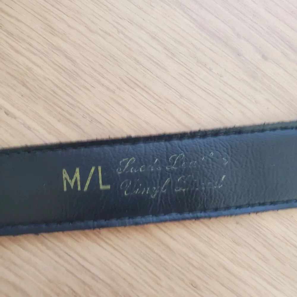 Vintage 80s Purple Suede Leather Belt